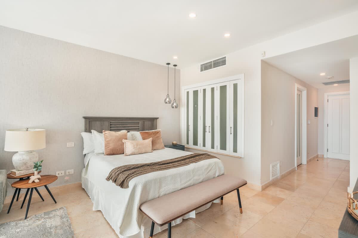 694443c6914dba2e072f78ba