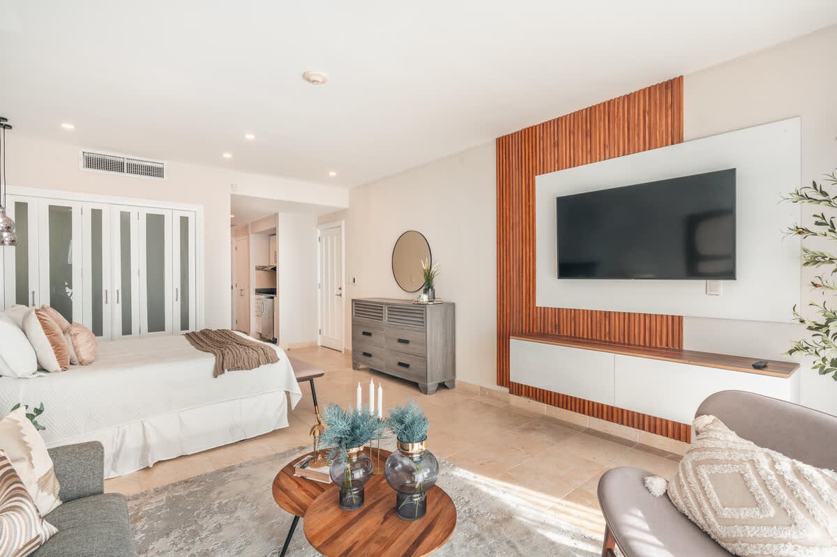 694443c7914dba2e072f78d8