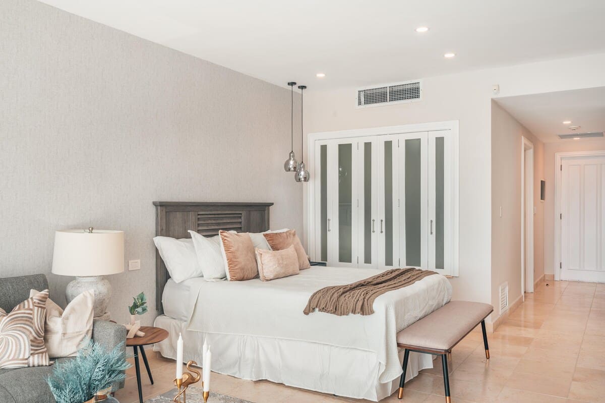 694443c7914dba2e072f78d6