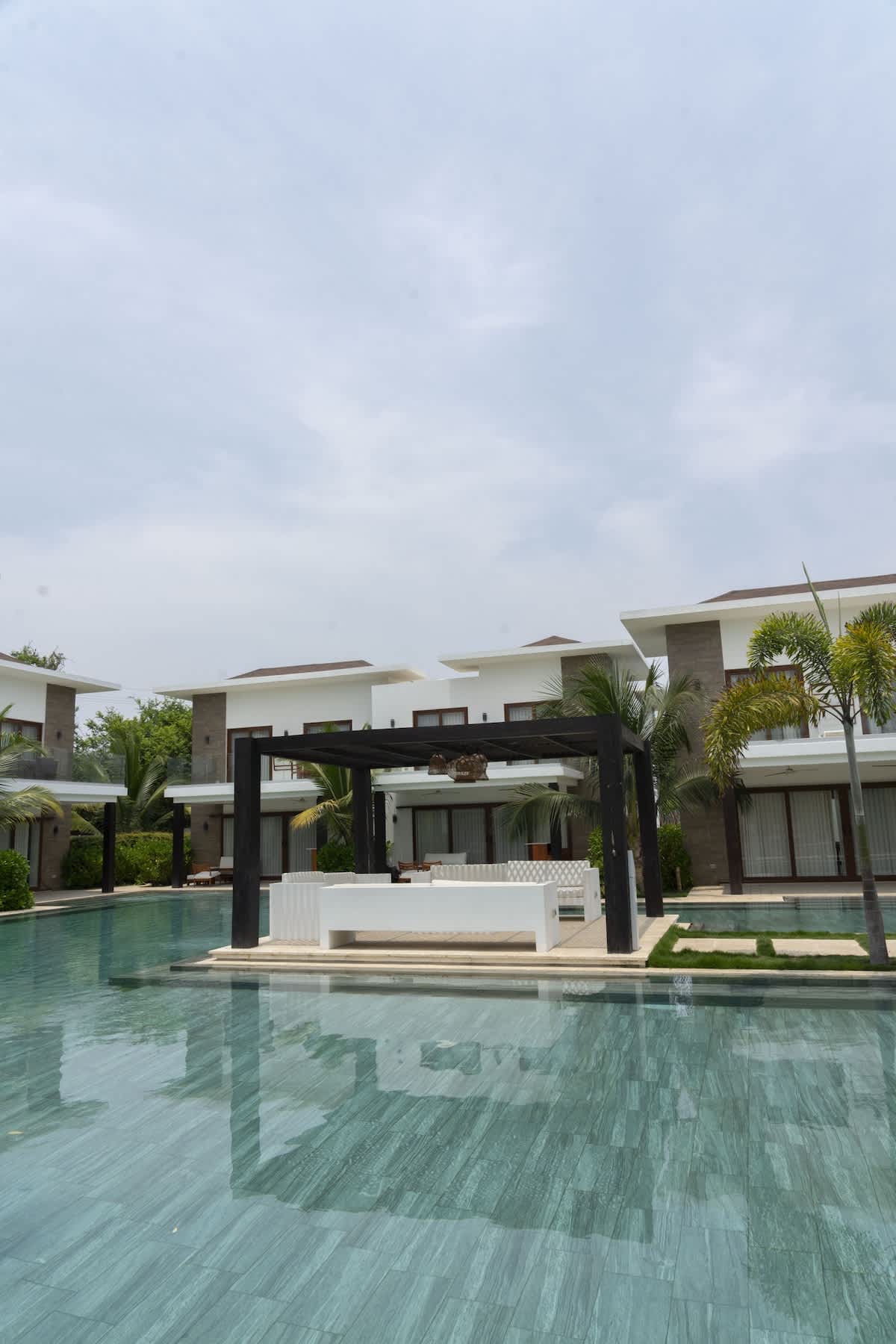 694aec019ffb66b812e1e2d4