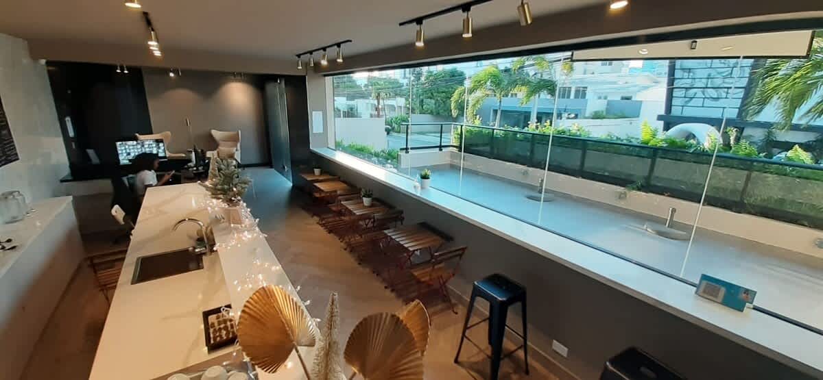 69444328fcb6fe3e7c3fb482