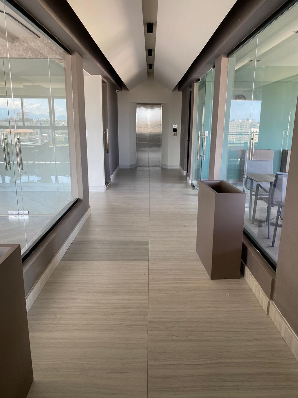 69444328fcb6fe3e7c3fb493