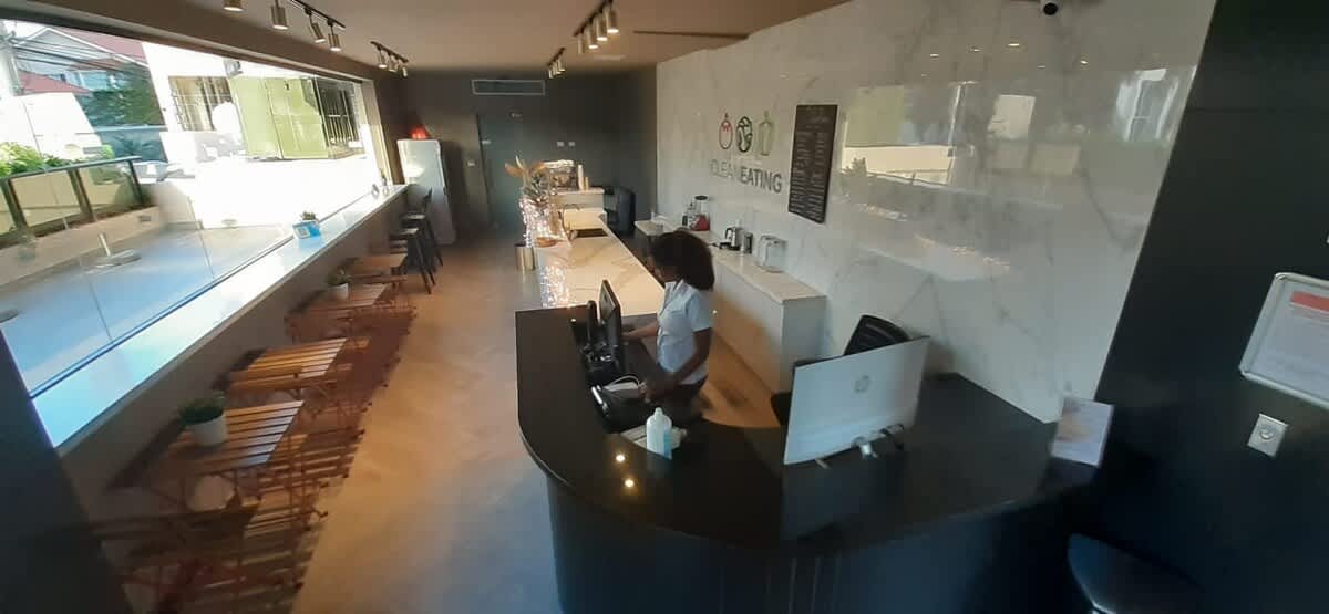 69444328fcb6fe3e7c3fb484