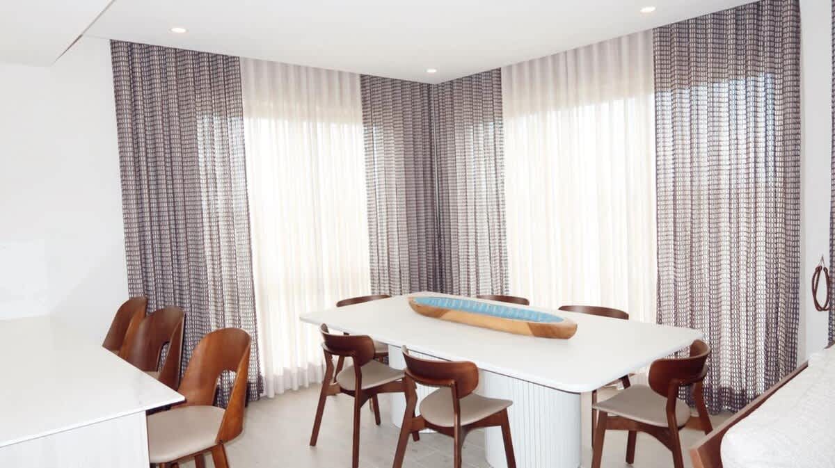 6945c11ffcb6fe3e7c44382a