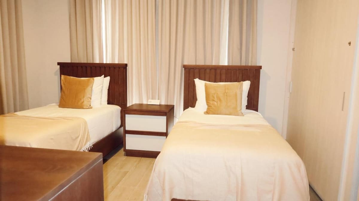 6945c121fcb6fe3e7c443840