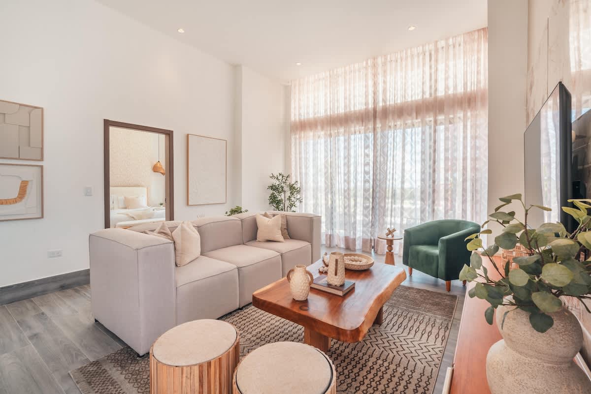 69444438fcb6fe3e7c3fbd4e