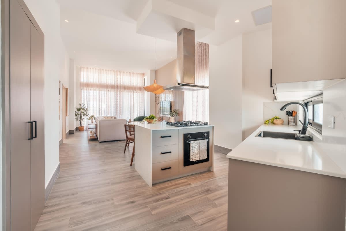 69444438fcb6fe3e7c3fbd4a