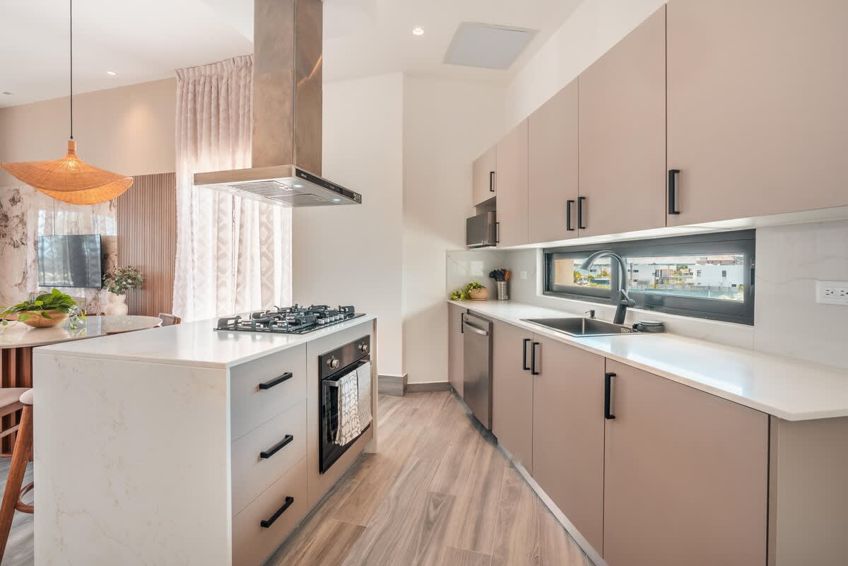 69444439fcb6fe3e7c3fbd63