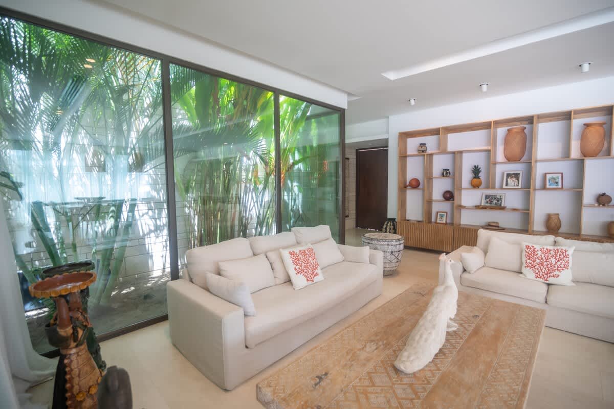 69444490914dba2e072f8142