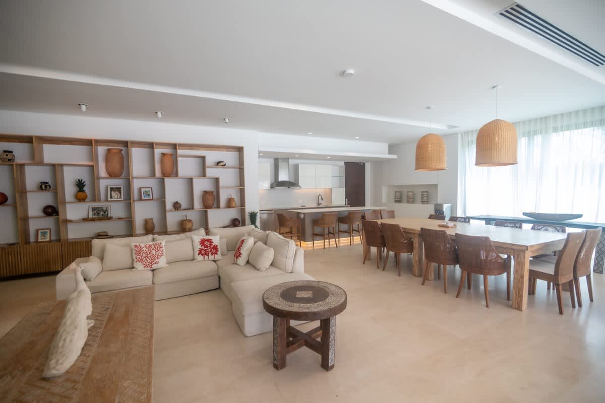 6944448f914dba2e072f813c