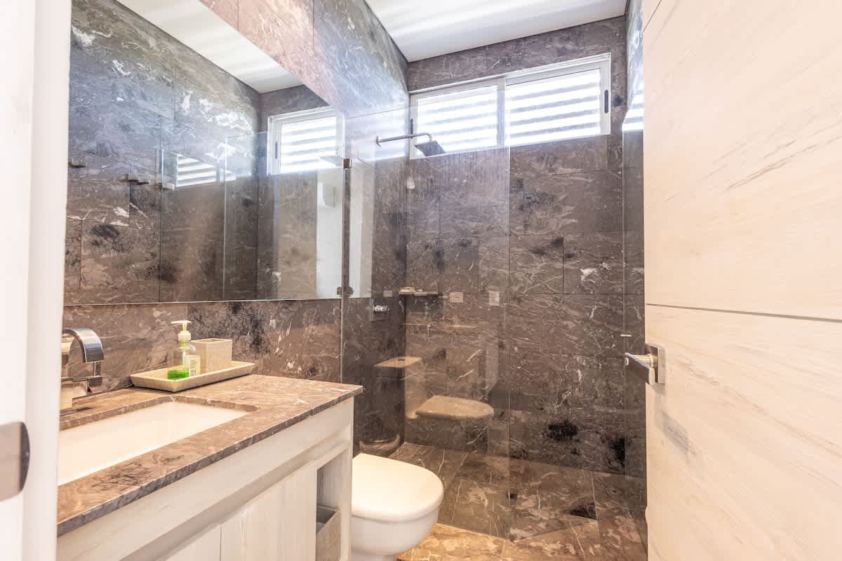 694aff229ffb66b812e20d95