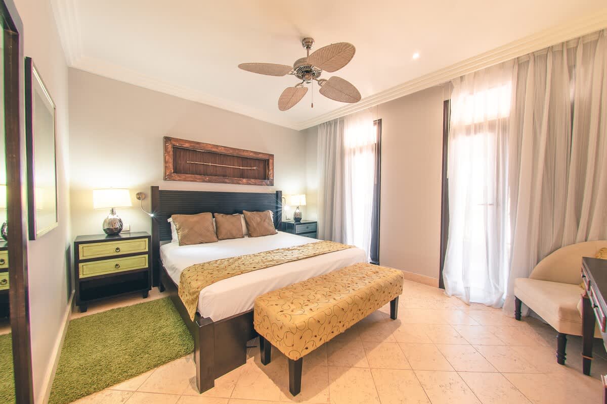 6944432ffcb6fe3e7c3fb4db