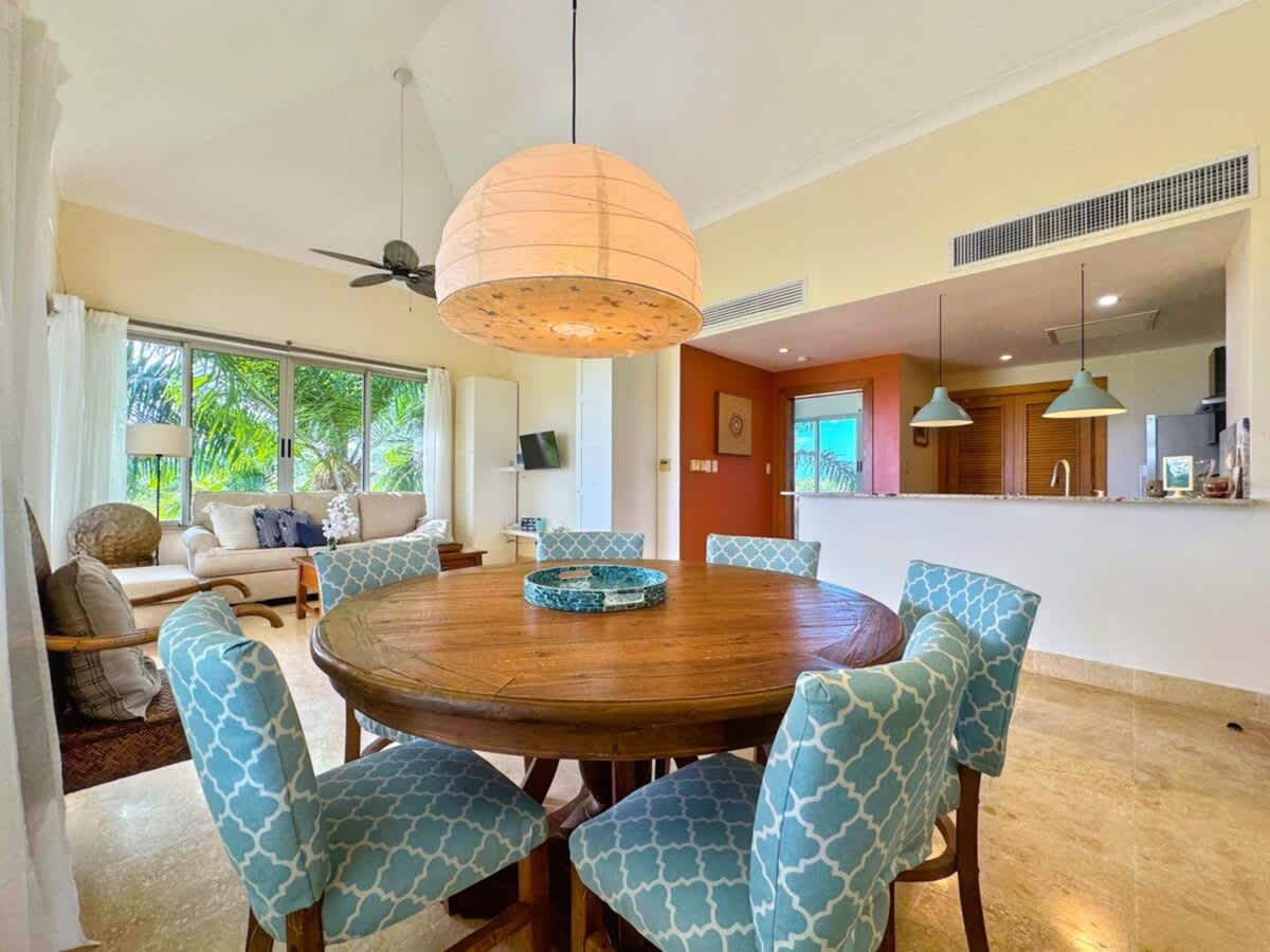 6944444e914dba2e072f7e38