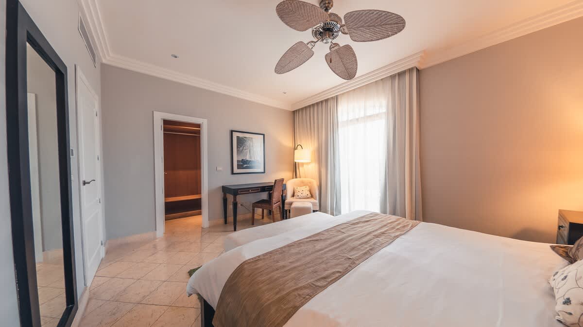 694aff4d98ade2a2e859fcbd