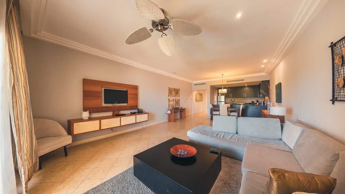 694aff4e98ade2a2e859fcdb