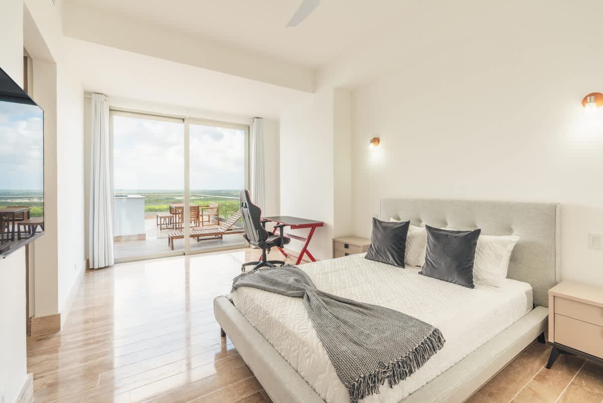 6944444b914dba2e072f7e00