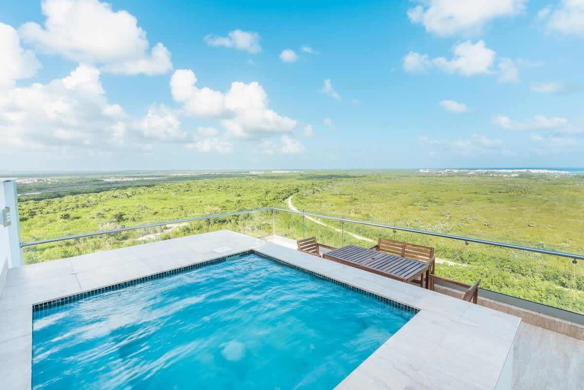 6944444b914dba2e072f7e09