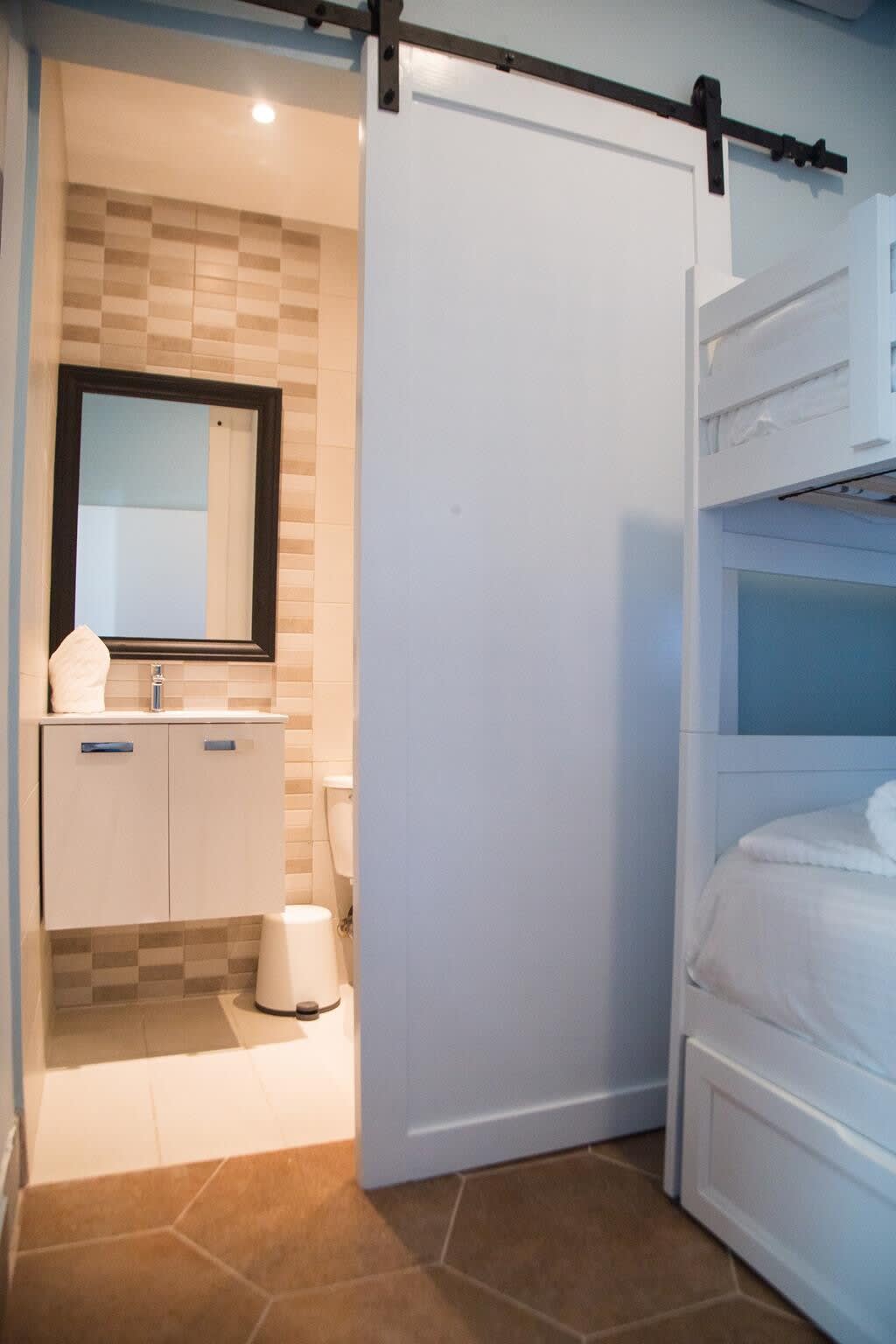 694443bafcb6fe3e7c3fb846