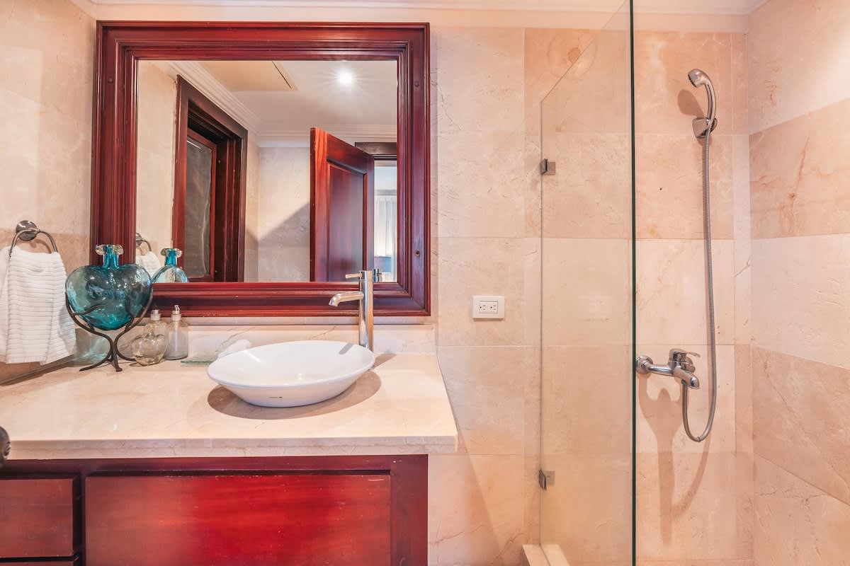 6952ba0c98ade2a2e86d2594