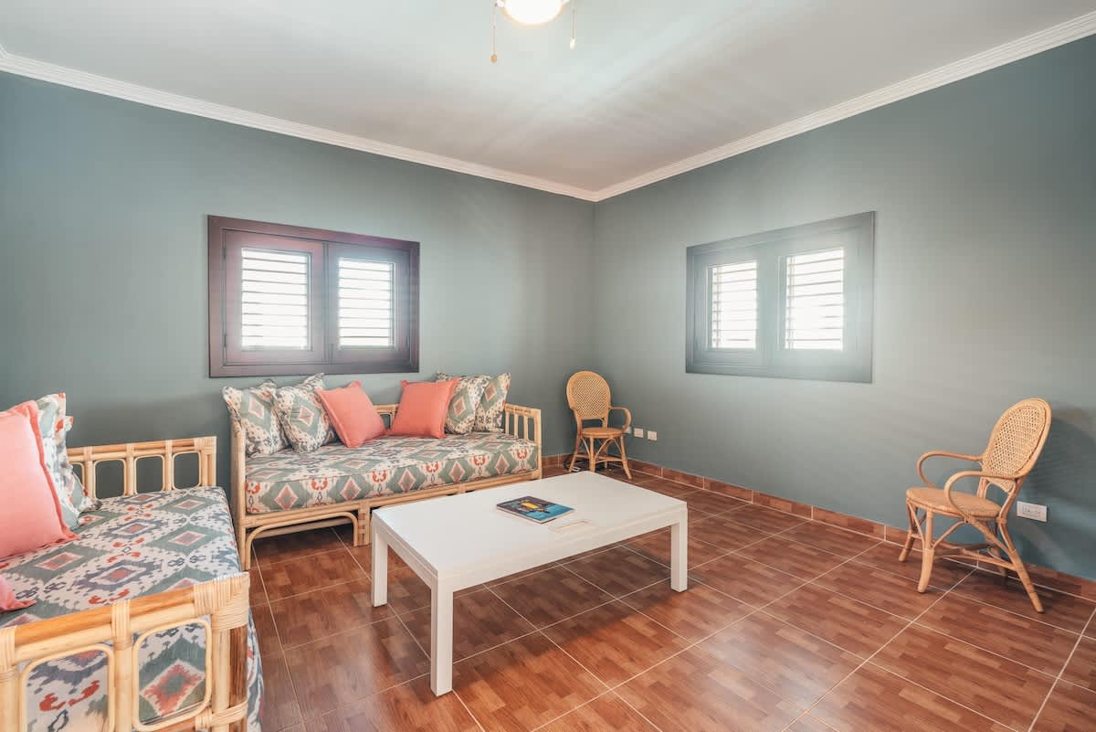 6952ba0f98ade2a2e86d25c3