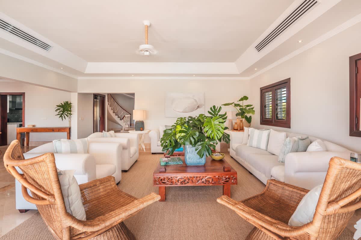 6952ba0e98ade2a2e86d25b7