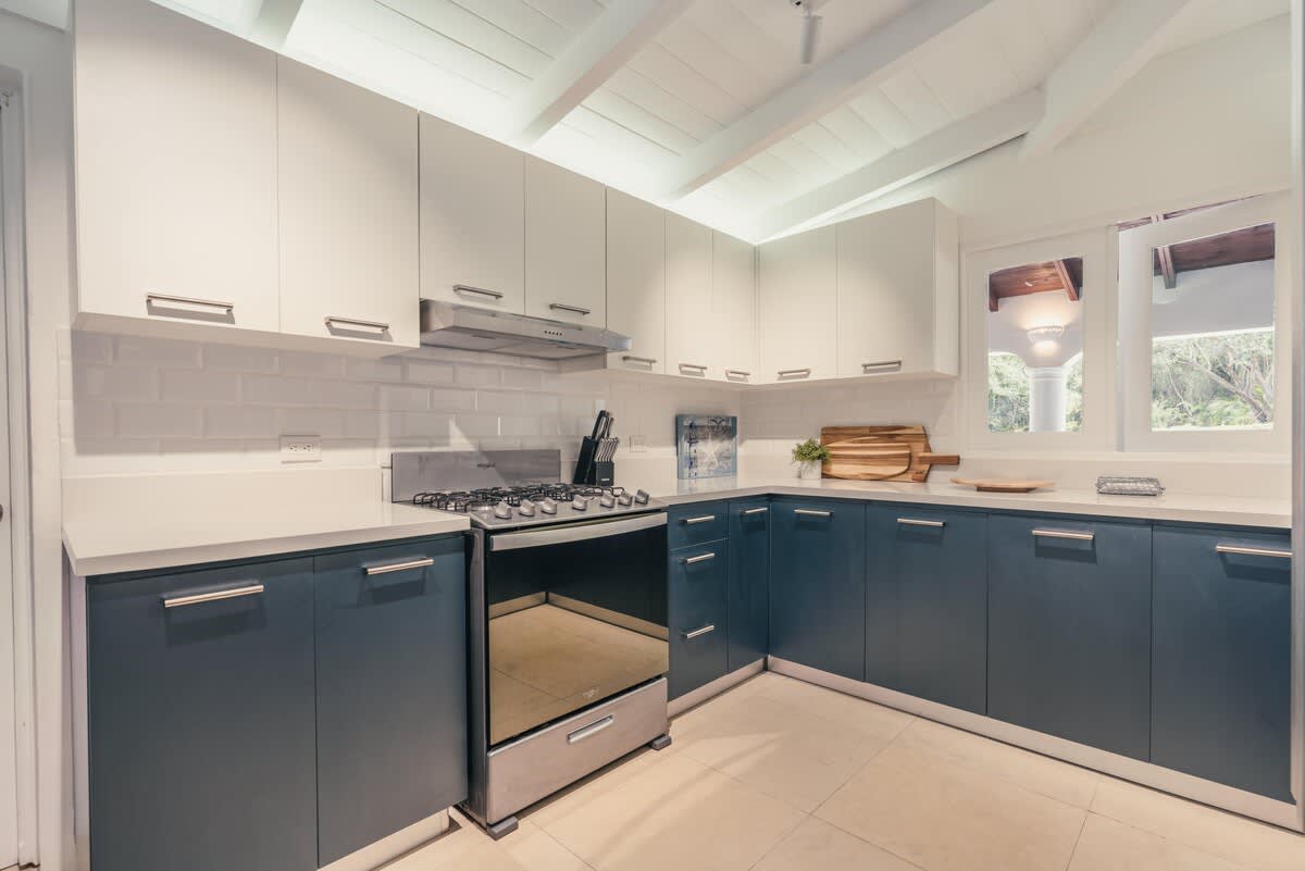 69444377914dba2e072f76b0