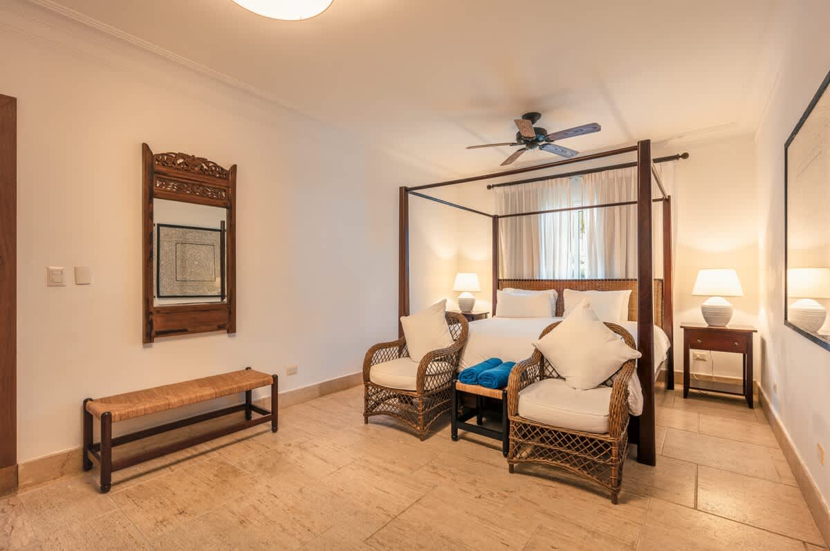 699f610ba897792dd6feb897