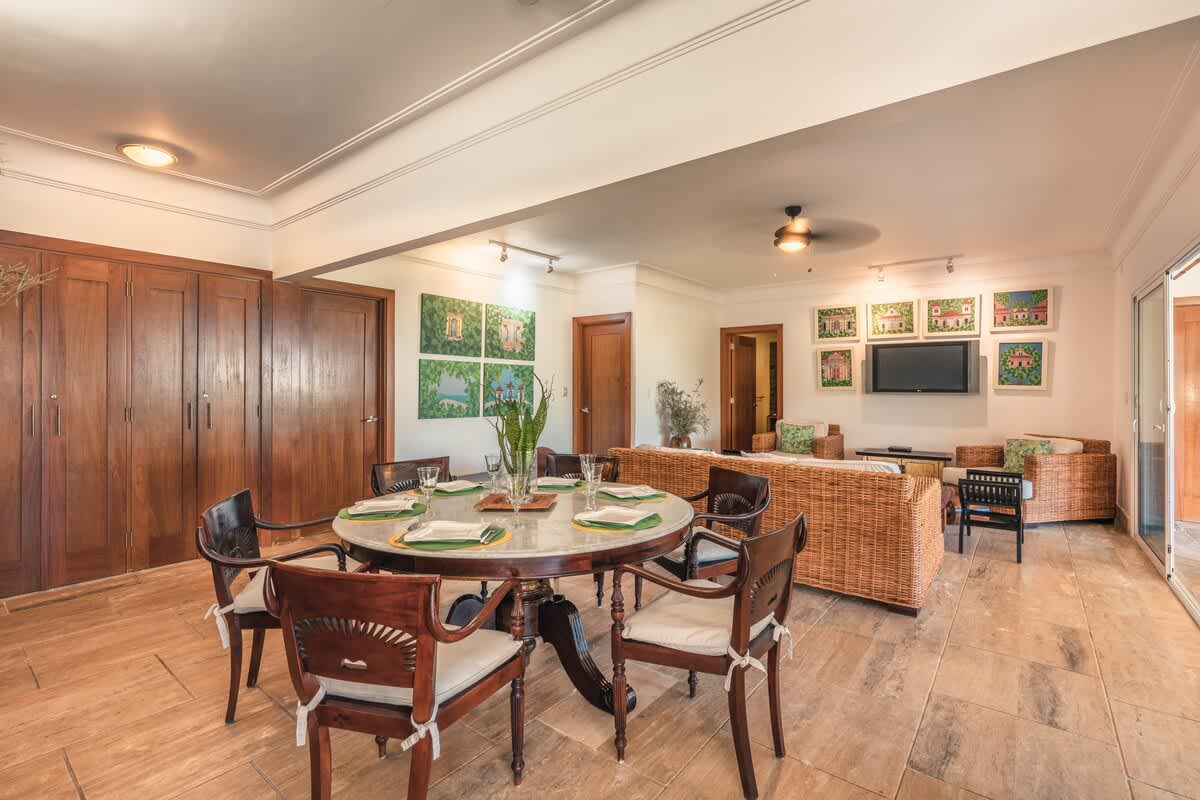 699f6109a897792dd6feb873