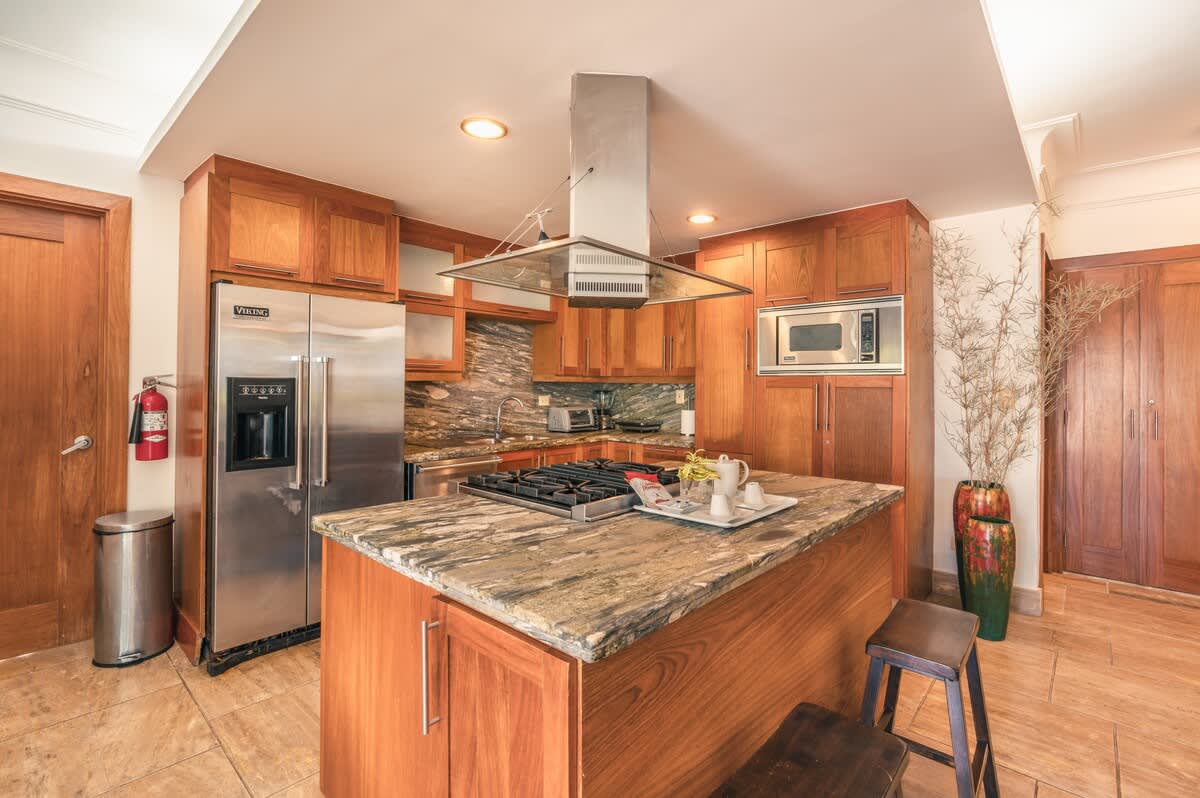 699f6109a897792dd6feb875