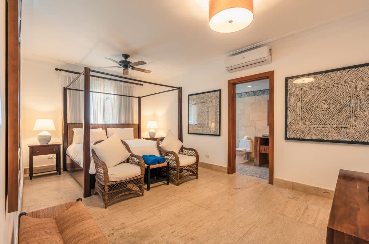 699f6109a897792dd6feb86f