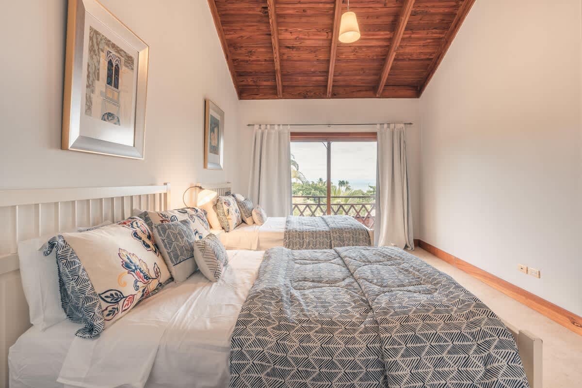 694aff9298ade2a2e85a0069