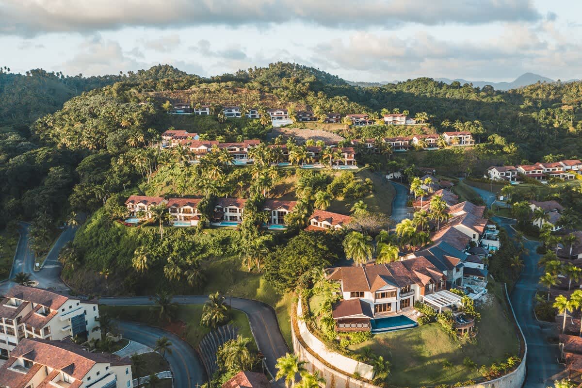 694aff9198ade2a2e85a0044