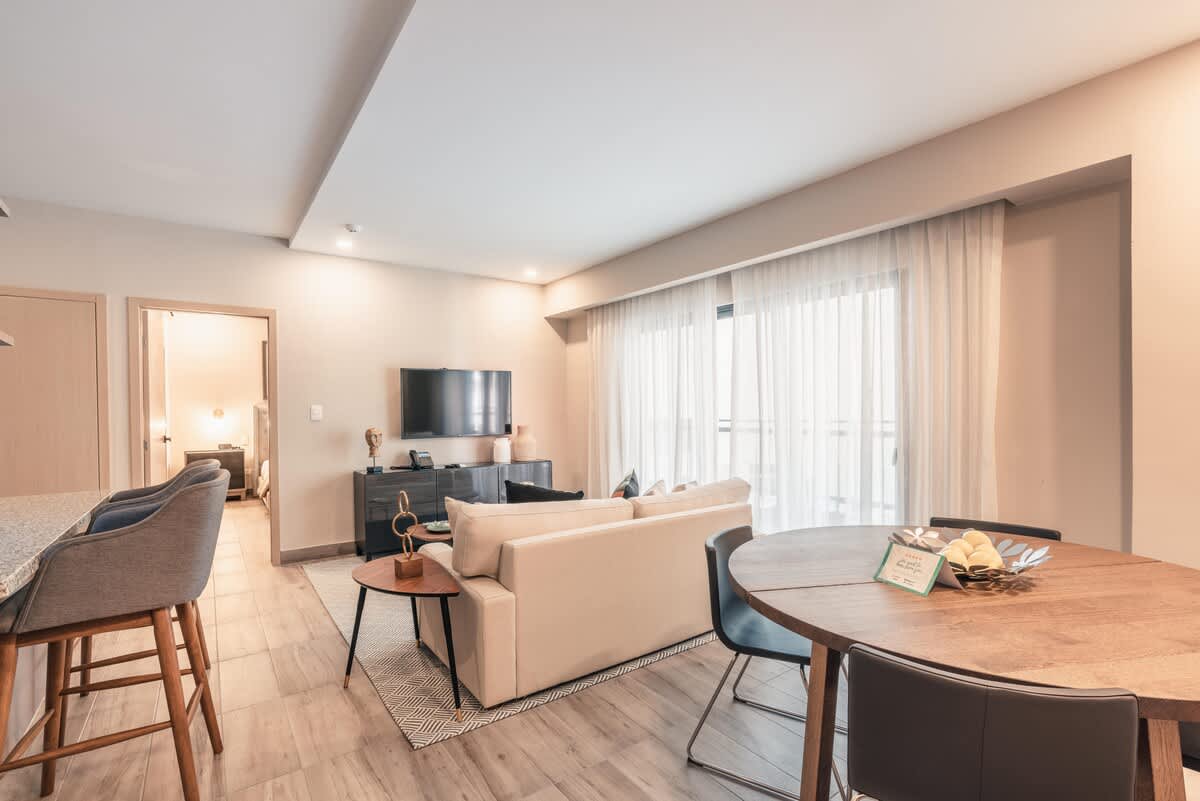 694affbd98ade2a2e85a02e2