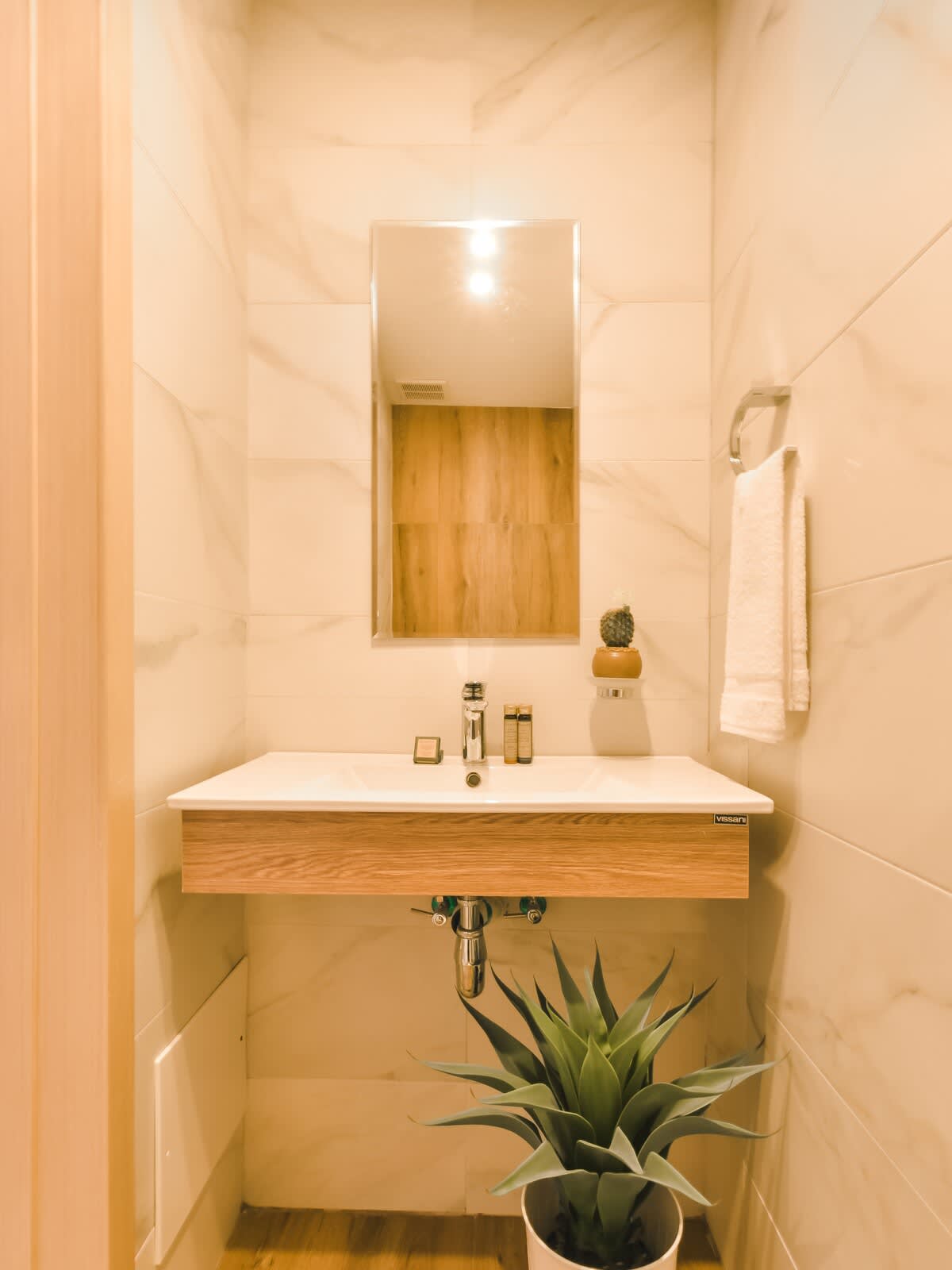 694aff3f9ffb66b812e20fe2