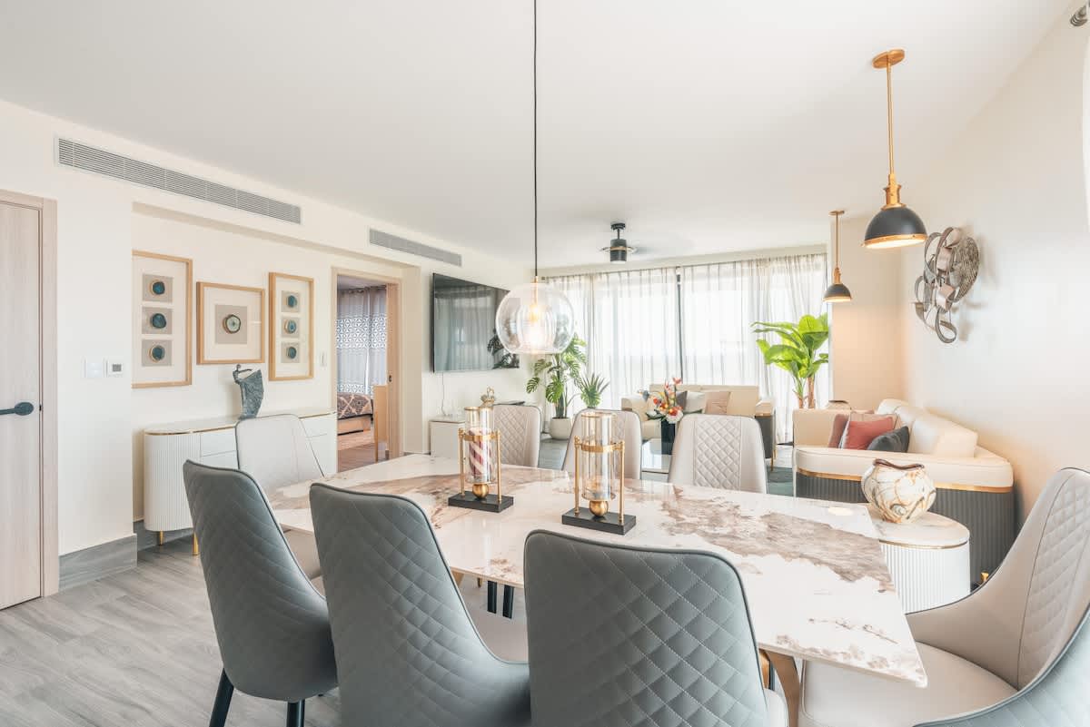 6944443ffcb6fe3e7c3fbdd2