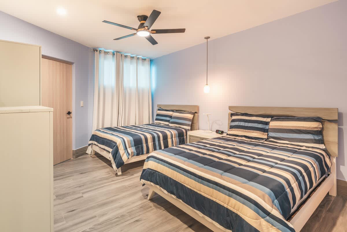 6944443efcb6fe3e7c3fbdbc