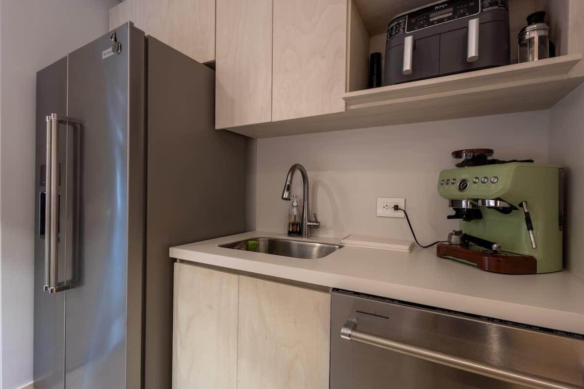 694aff1b9ffb66b812e20caa