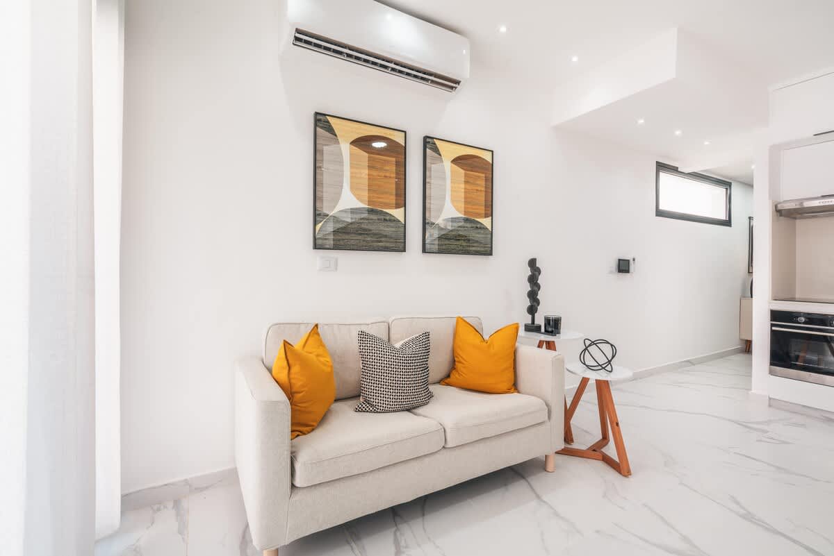 69444403fcb6fe3e7c3fba75