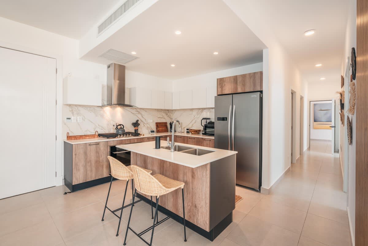 69444427fcb6fe3e7c3fbc6f