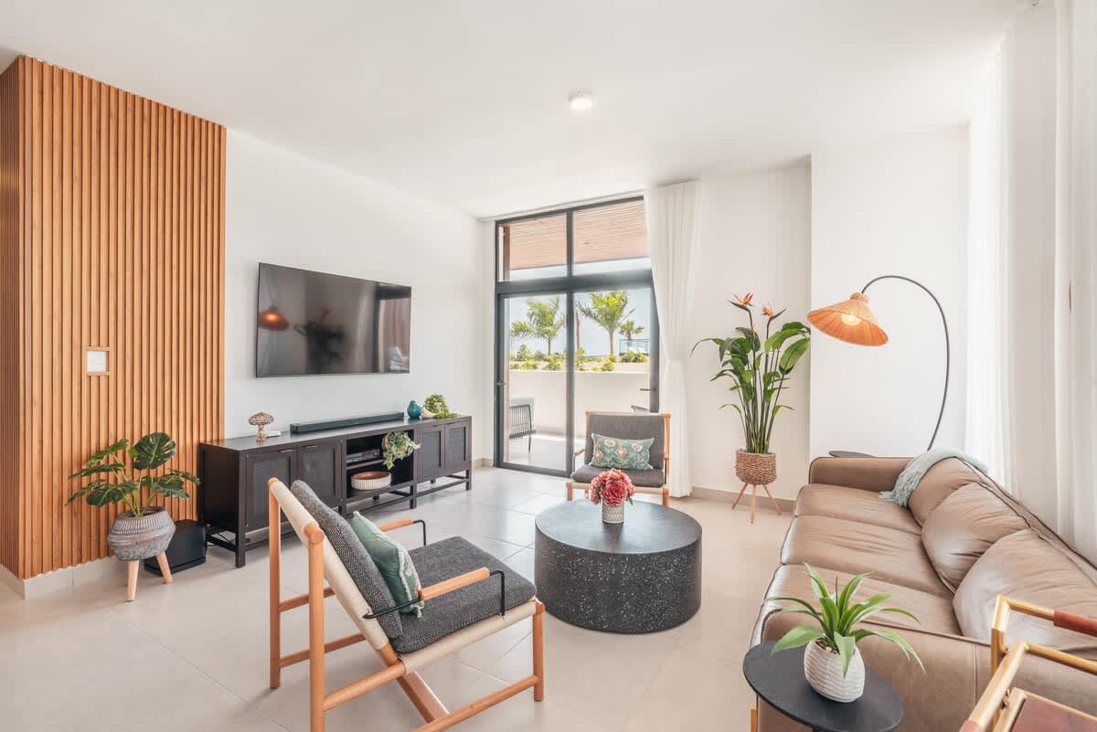 69444428fcb6fe3e7c3fbc74