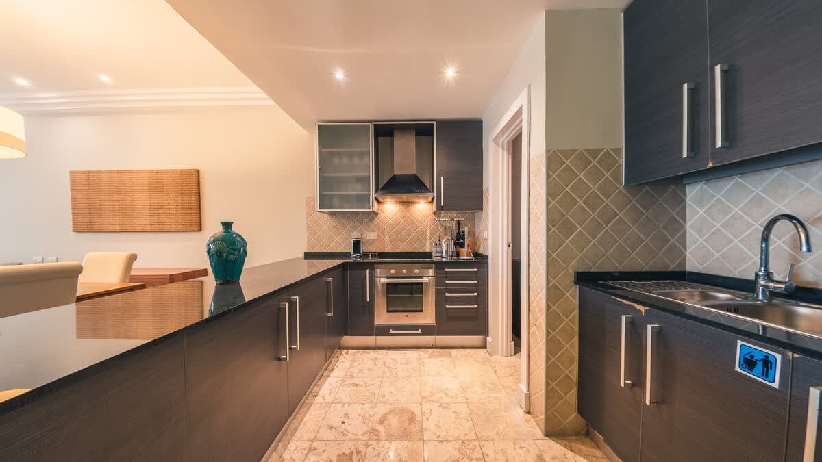 694aff5498ade2a2e859fd0c