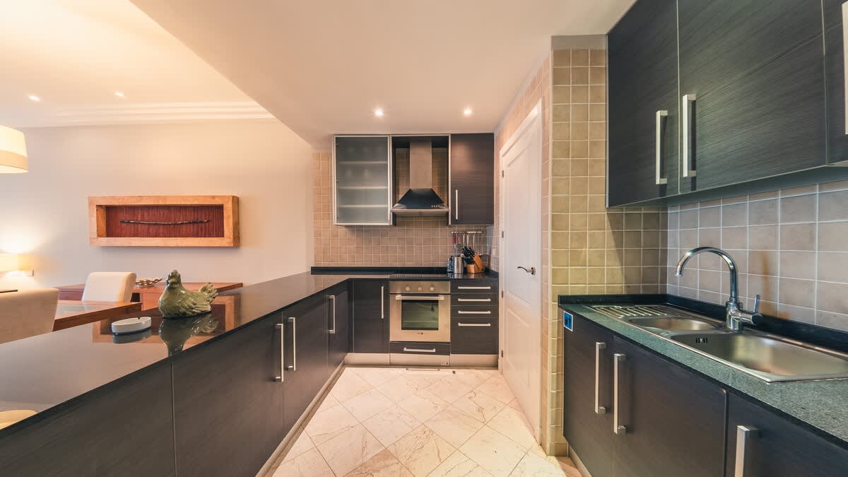 694aff5498ade2a2e859fd1a