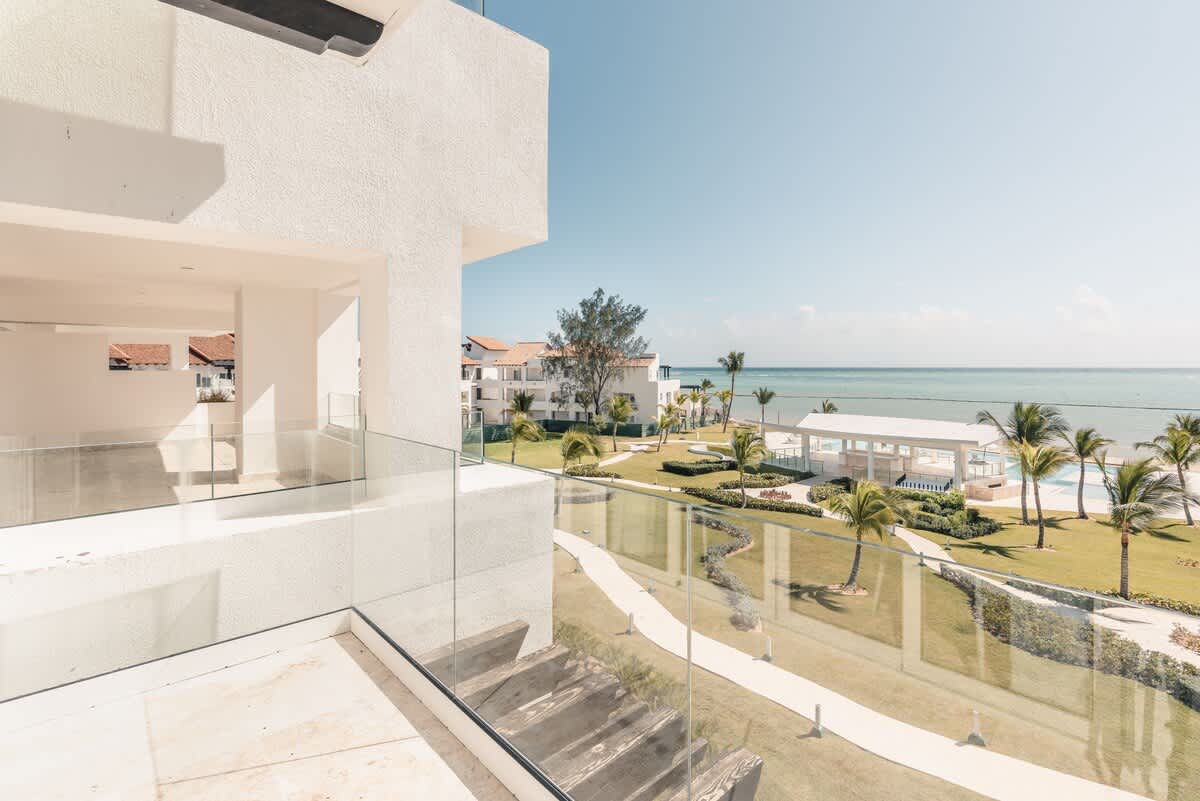 6952df1b98ade2a2e86d8f3b