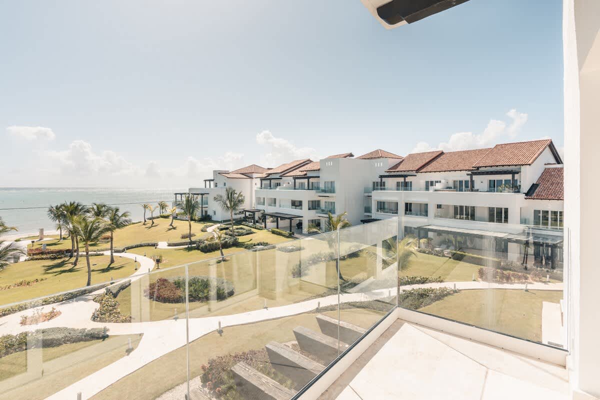 6952df1b98ade2a2e86d8f37