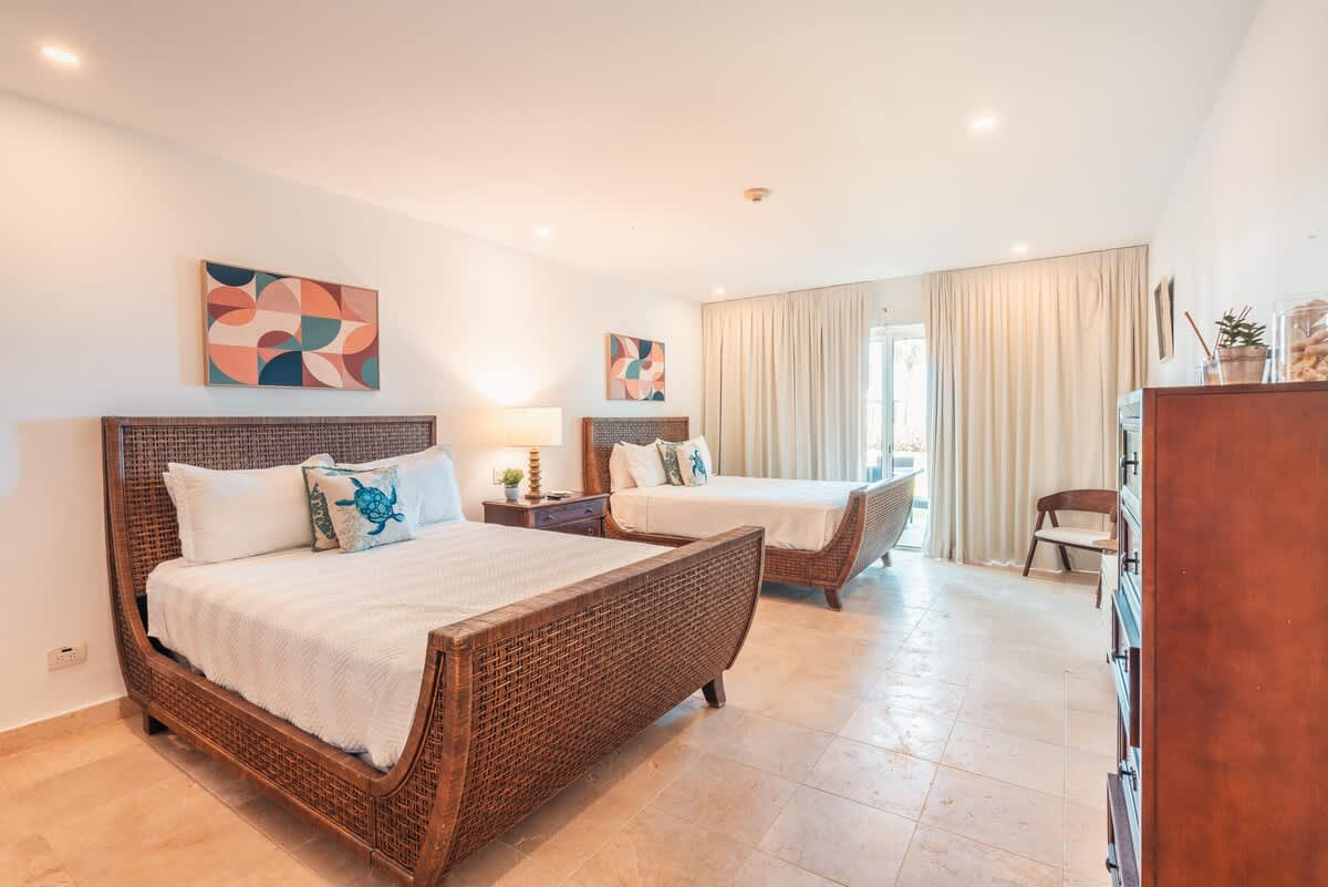 6944443e914dba2e072f7d35