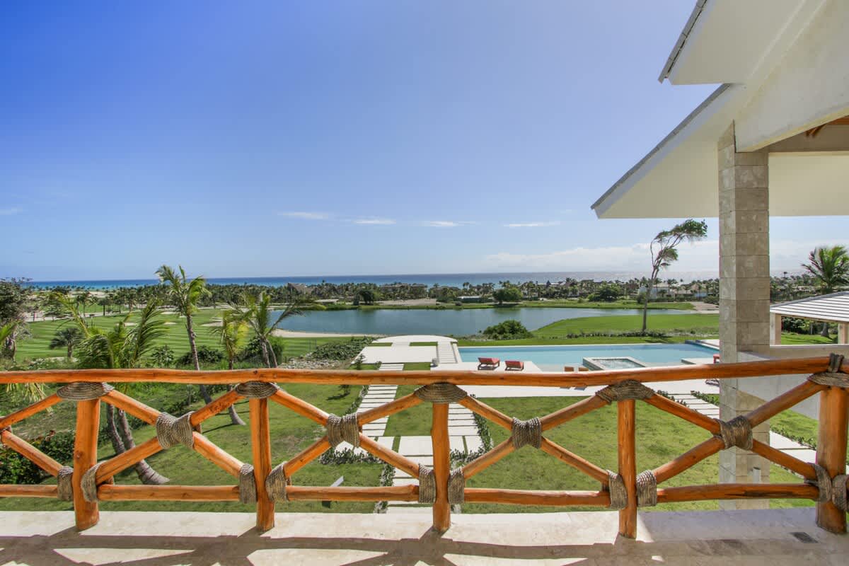 6944446d914dba2e072f7f80