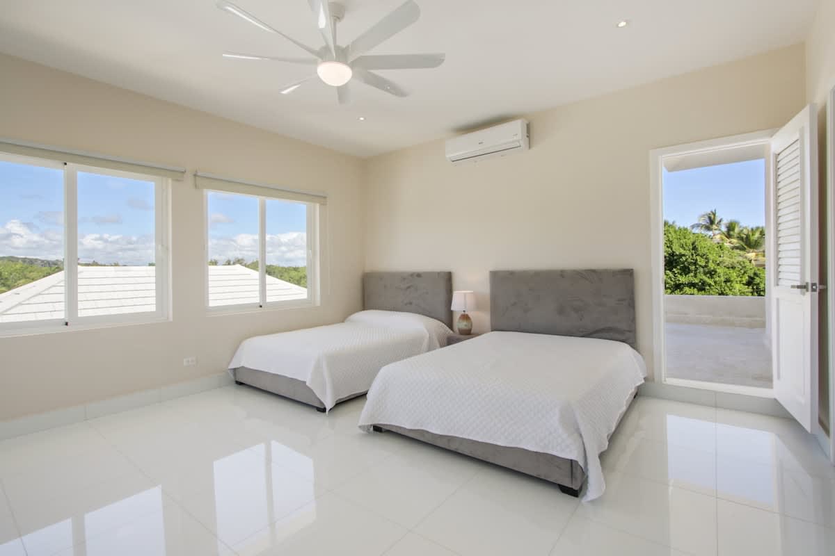 6944446d914dba2e072f7f7c