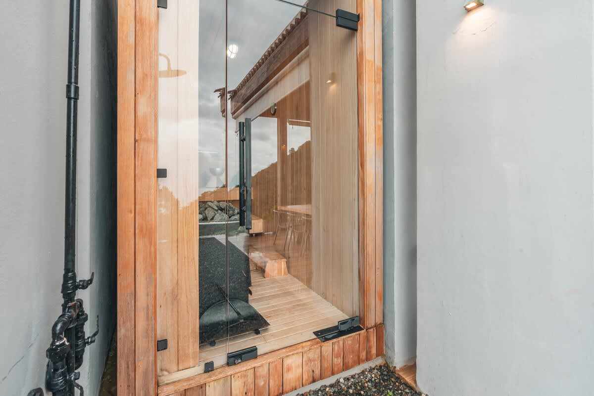 6944440a914dba2e072f7b10