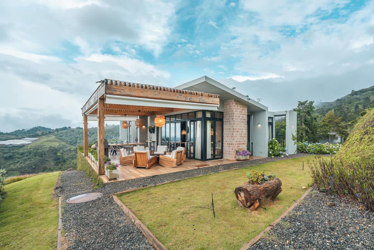 6944440a914dba2e072f7b1e