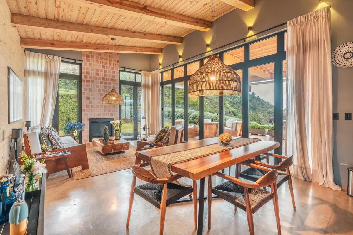 6944440a914dba2e072f7b0d